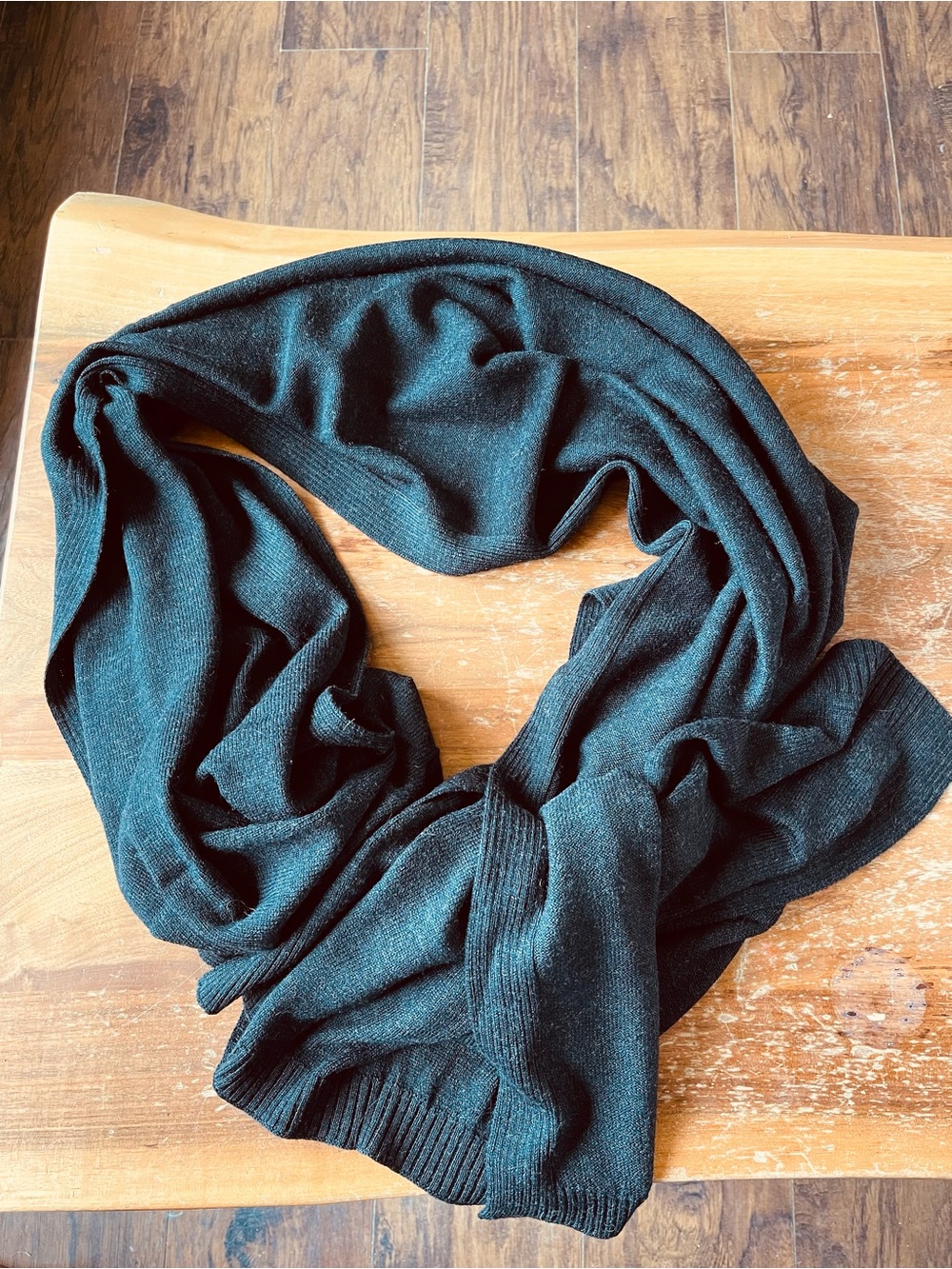 Sloomb Black Wool Knit Stole